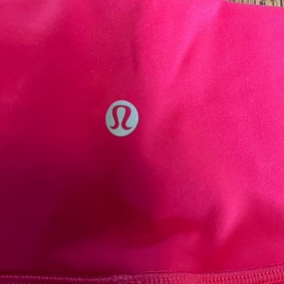 Lululemonlunar New Year Wunder Under High-Rise Tight 25" Size 12 Dark Red - Picture 6 of 8